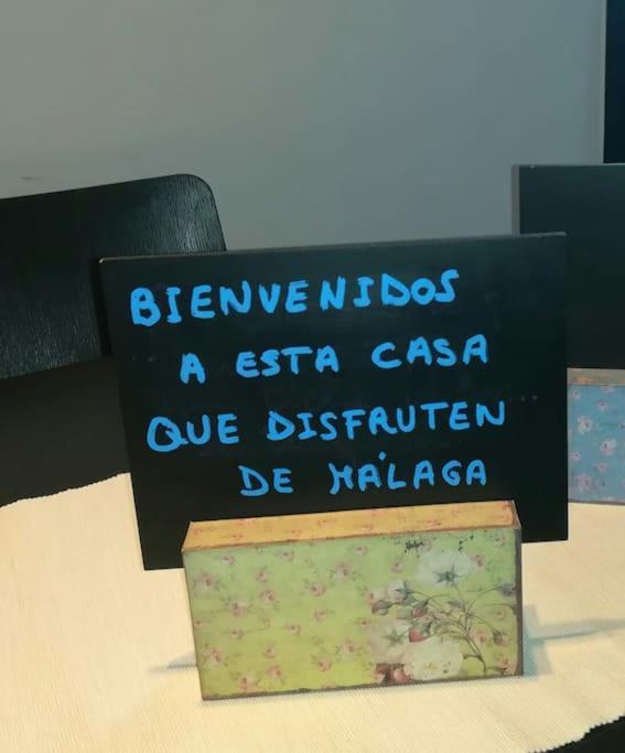 Appartamento El Rincon De Apolo. Atico Con Aparcamiento Gratis. Málaga Esterno foto