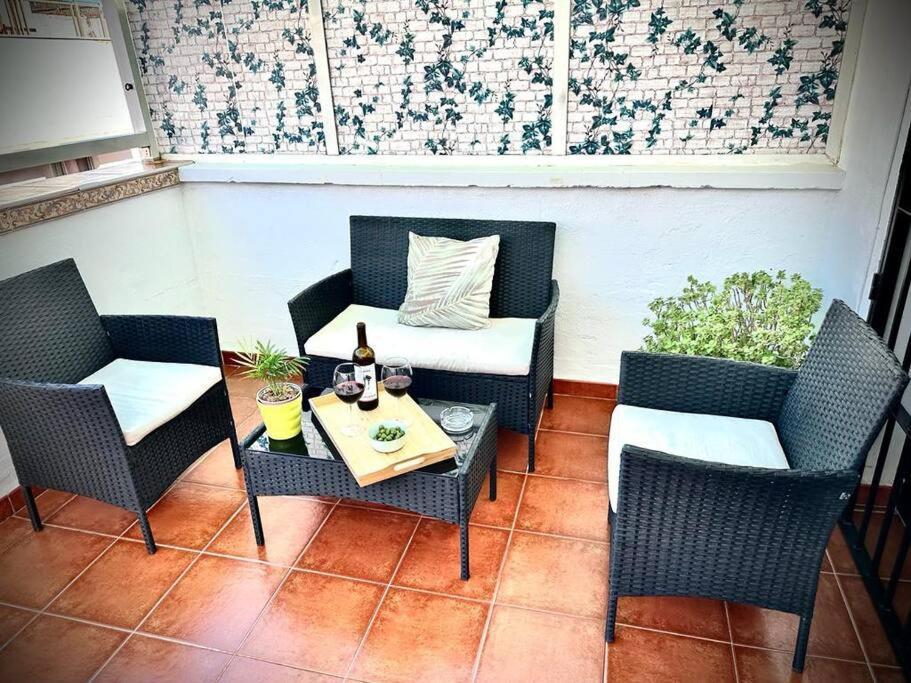 Appartamento El Rincon De Apolo. Atico Con Aparcamiento Gratis. Málaga Esterno foto